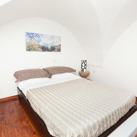 La Piccola Dimora Dell' Alcantarine Appartement Lecce Buitenkant foto