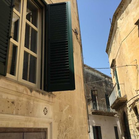 La Piccola Dimora Dell' Alcantarine Appartement Lecce Buitenkant foto