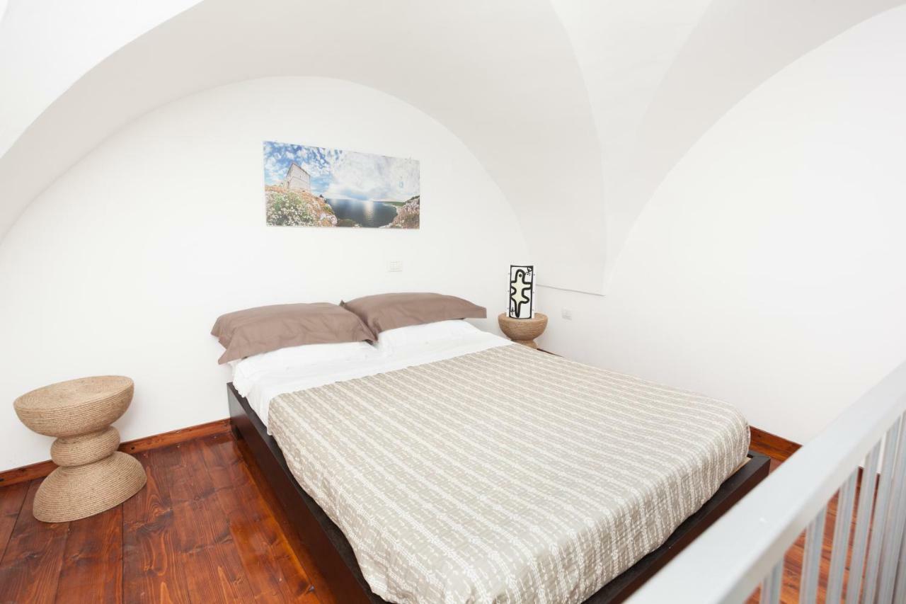 La Piccola Dimora Dell' Alcantarine Appartement Lecce Buitenkant foto
