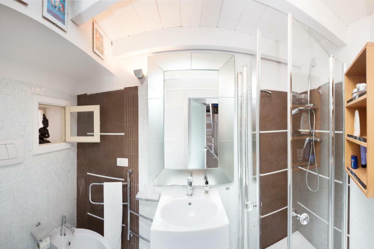 La Piccola Dimora Dell' Alcantarine Appartement Lecce Buitenkant foto